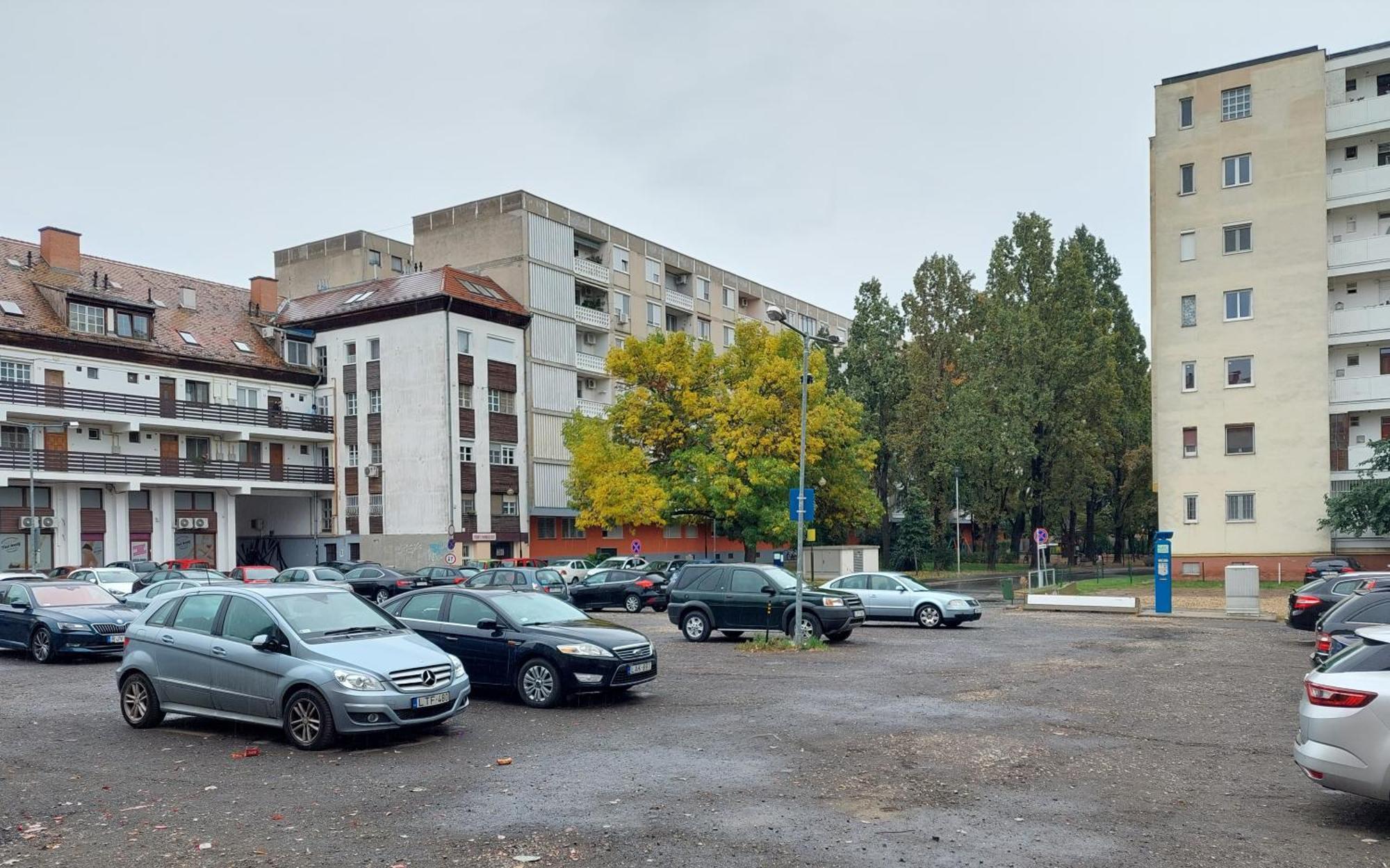 Central Gallery Apartment Debrecen Exterior photo